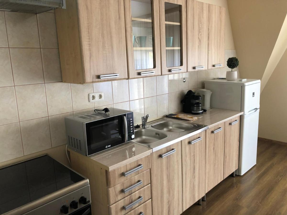 Alina Apartmanok Hajdúszoboszló Esterno foto
