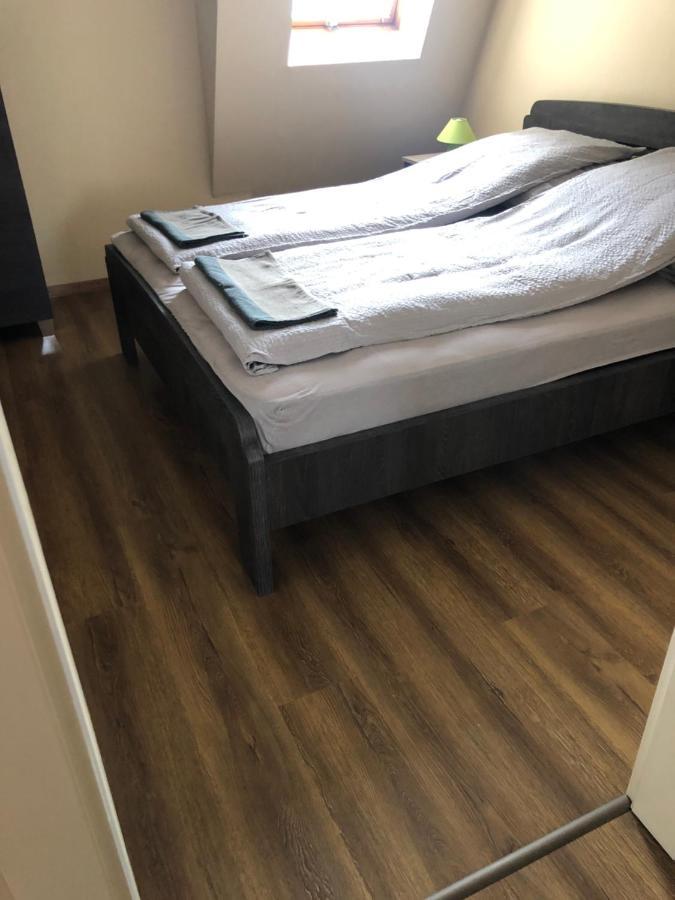 Alina Apartmanok Hajdúszoboszló Esterno foto