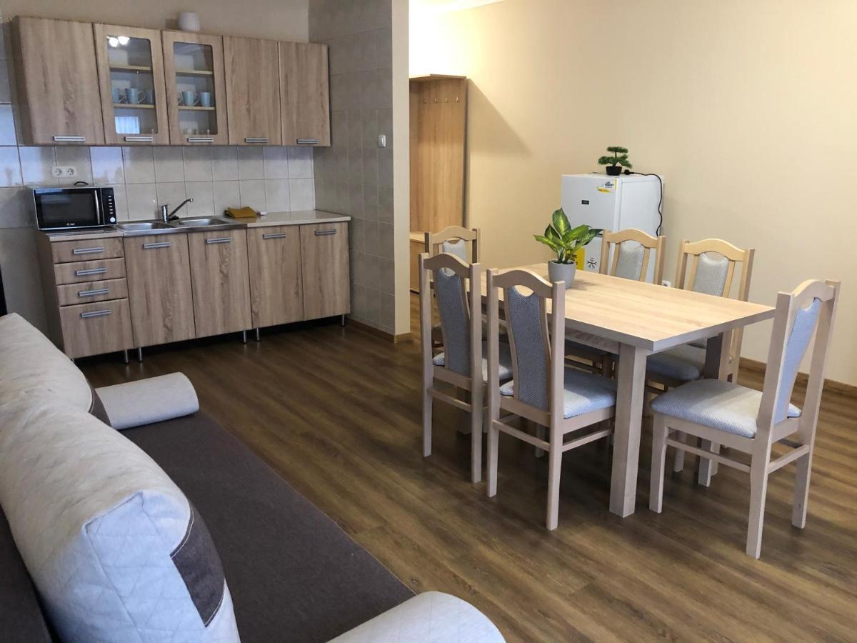 Alina Apartmanok Hajdúszoboszló Esterno foto